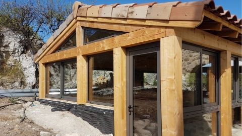 Vitrine - Atelier Du Bois menuisier a aubenas en ardeche